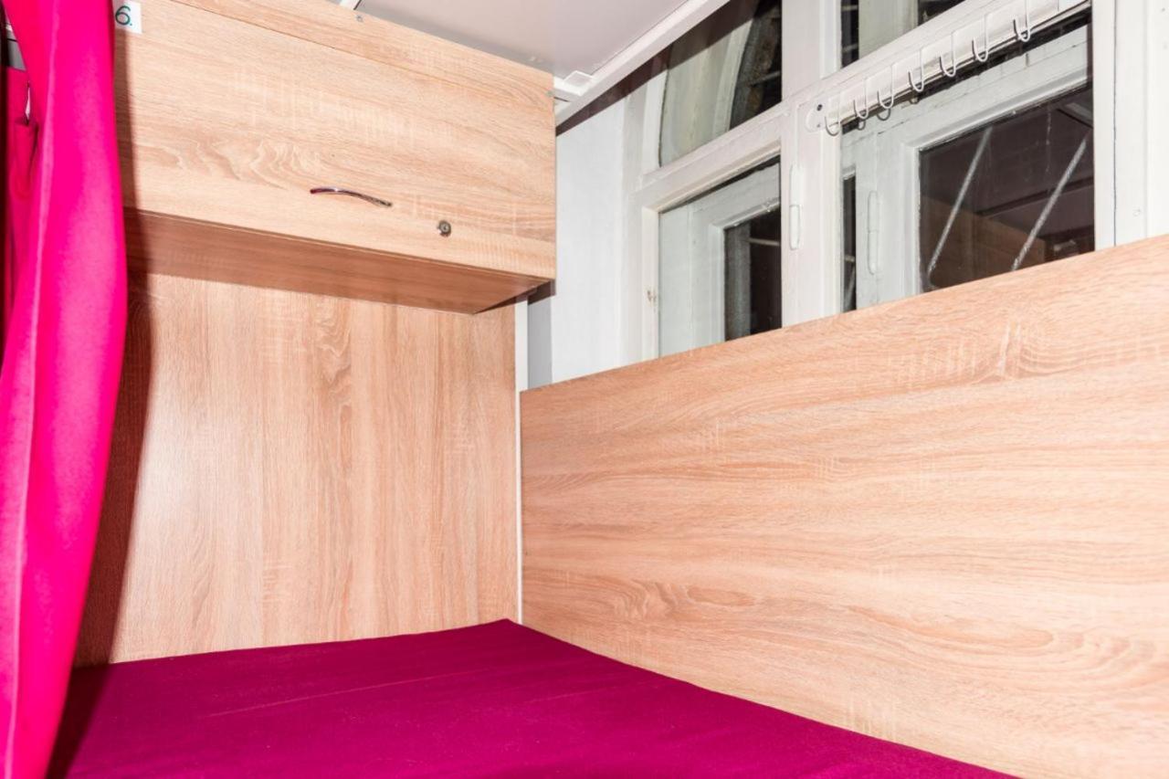 Hostel Capsule Kiev Luaran gambar